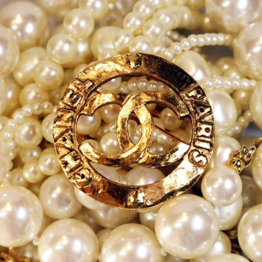 Chanel CC Logo Paris Gold Plated Brooch
